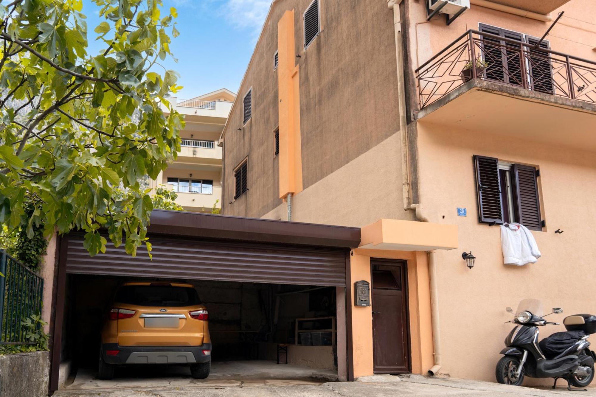 Apartment Busola Kotor Exterior photo
